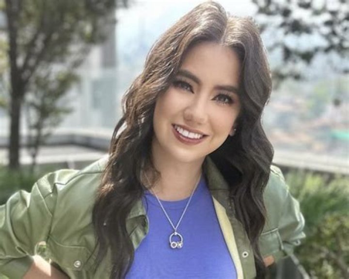 Olga Mariana in Bathing Suit Says "You are Pure Magic" — Celebwell