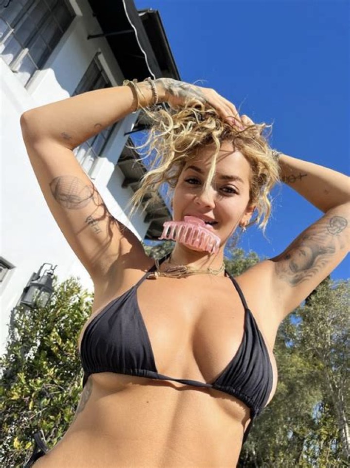 Rita Ora in Bathing Suit Says "Happy Sunday Love You" — Celebwell