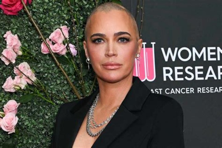 Teddi Mellencamp in Bathing Suit Says "Haters Gonna Hate" — Celebwell