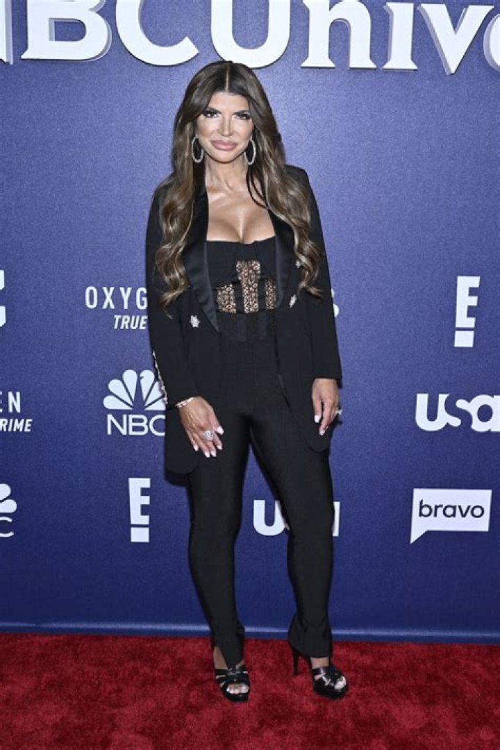 Teresa Giudice in Bathing Suit is in "Forever Love" — Celebwell