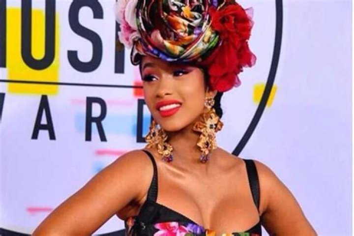 Offset’s Alleged Mistress Summer Bunni Taunts Cardi B On Social Media And The ‘Bodak Yellow’ Singer Hits Back Hard