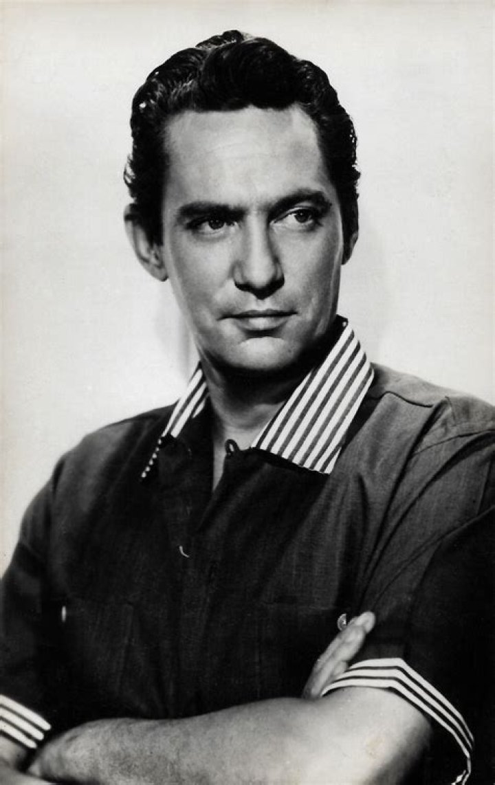 Peter Finch Biography - Facts, Childhood, Family Life & Achievements