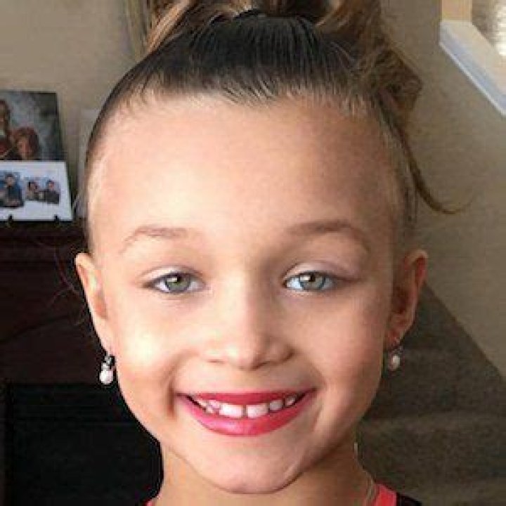 Peyton Evans – Bio, Facts, Family Life of Dancer
