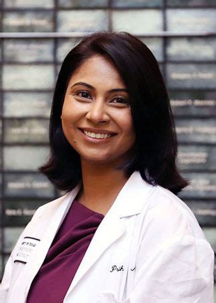 Dr. Prih Rohra, MD – Chicago, IL