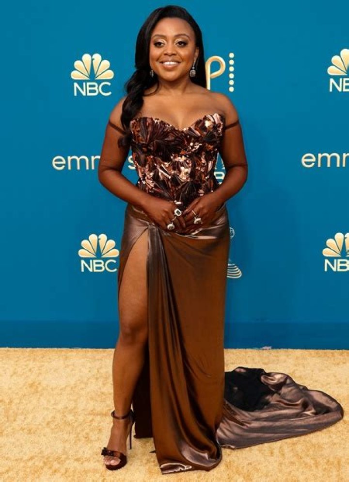 Quinta Brunson Body Measurements Height Weight Shoe Size Facts