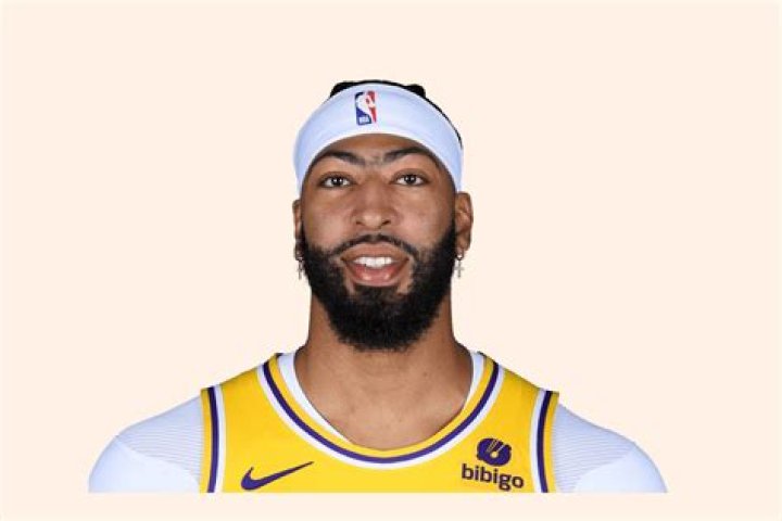 Ray Davis Height, Weight, Net Worth, Age, Birthday, Wikipedia, Who, Nationality, Biography