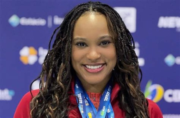 Gymnast Rebeca Andrade Shares Swimsuit Photo as “This Wonderful Woman” — Celebwell