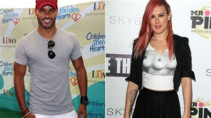 Ricky Whittle: Girlfriend, net worth, tattoos, smoking & body facts