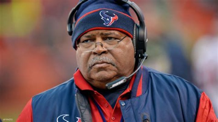 Romeo Crennel Biography - Facts, Childhood, Family Life & Achievements