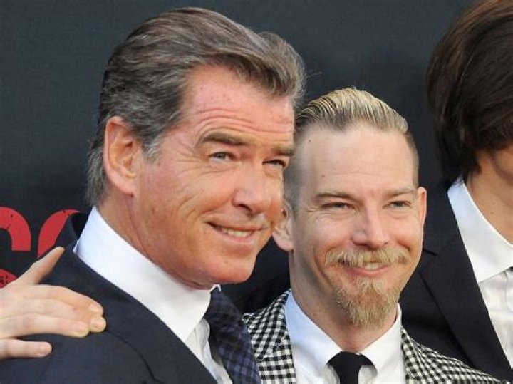 Sean Brosnan – Bio, Facts, Family Life of Actor