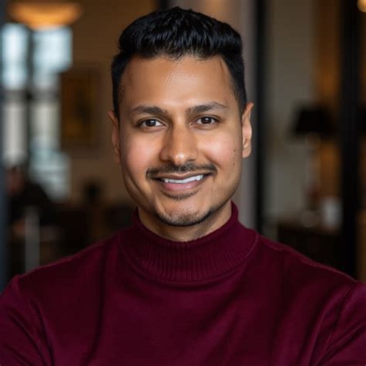 Dr. Shaheen Lakhan, MD – Miami, FL