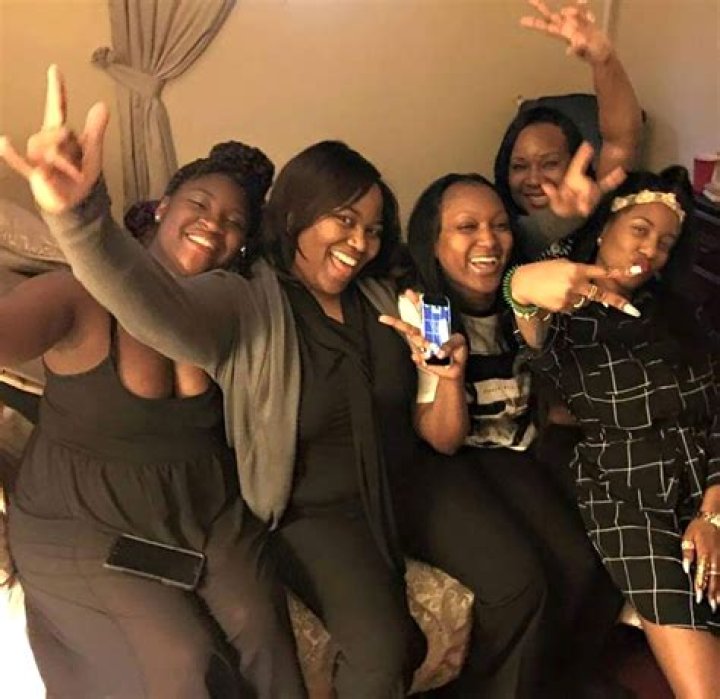 Shanquella Robinson friends names and pictures