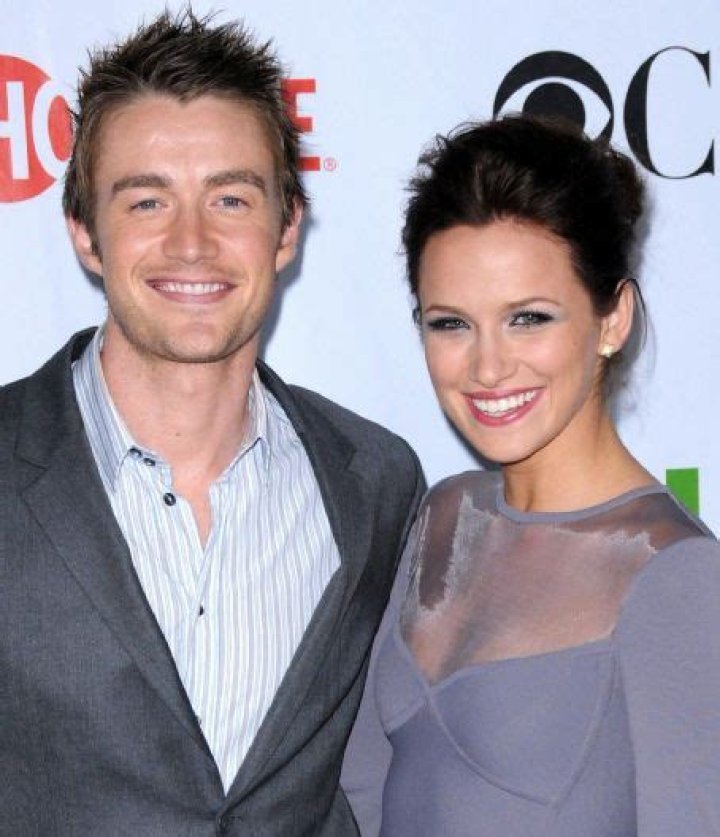 Shantel VanSanten Husband: Is She Married To Boyfriend Victor Webster?