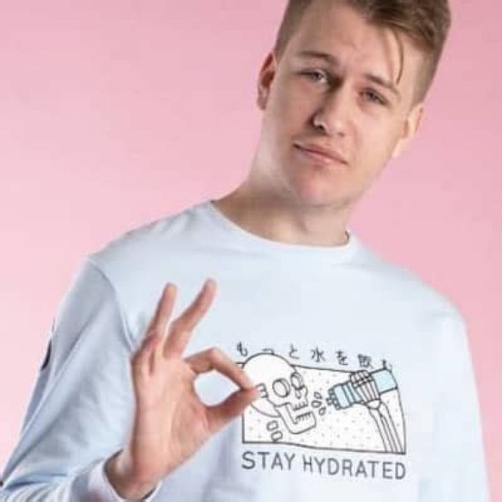 Slazo Biography - Facts, Childhood, Family Life & Achievements