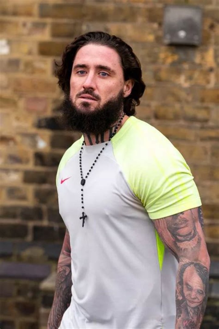 Stephen Bear – Bio, Facts, Family Life of British Reality TV Star