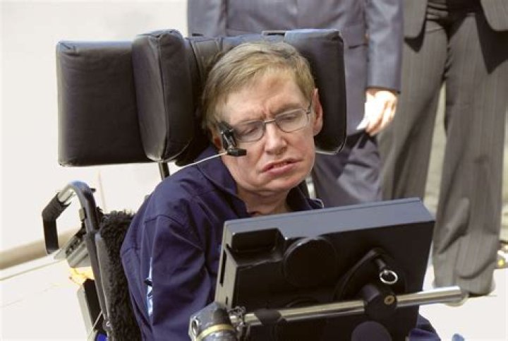 Stephen Hawking Biography - Facts, Childhood, Family Life & Achievements