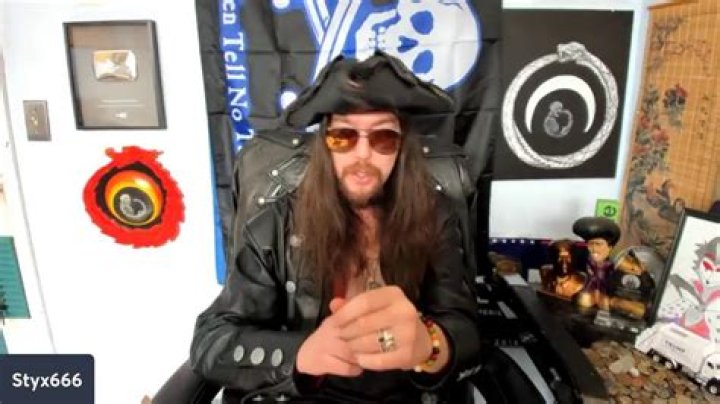 Styxhexenhammer666