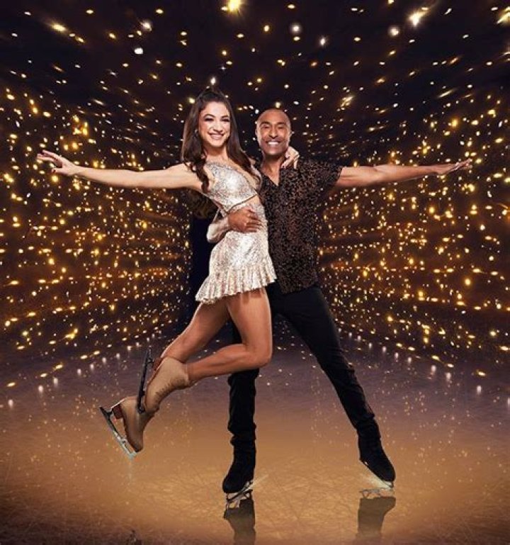 Suzanne Packer: Dancing On Ice Colin Jackson Sister Is An Actress
