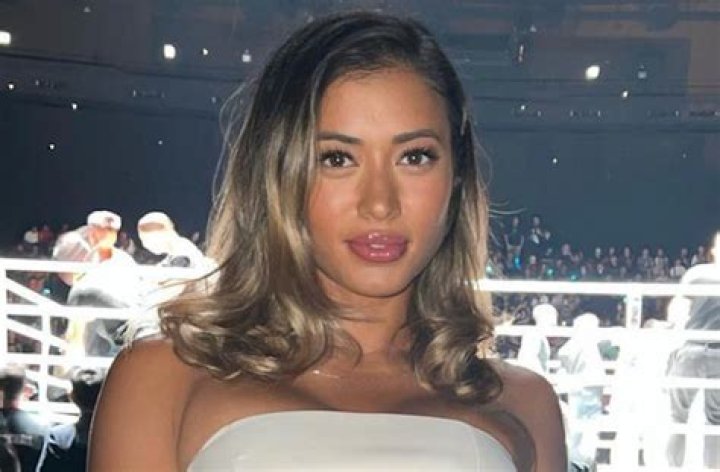 The Challenge Star Kaz Crossley Shares Swimsuit Video Looking "Wow"