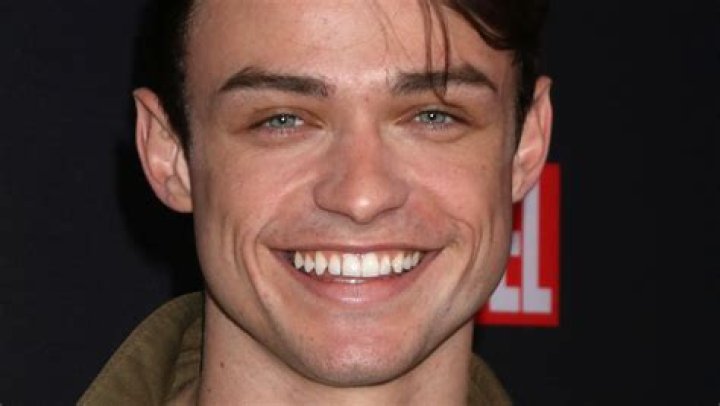 Thomas Doherty - Bio, Facts, Family Life of Scottish Actor