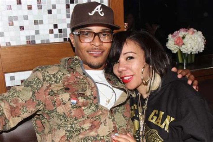 Tiny Harris And Heiress Harris Are Twinning With Braids While Lounging By The Pool On Their Vacay