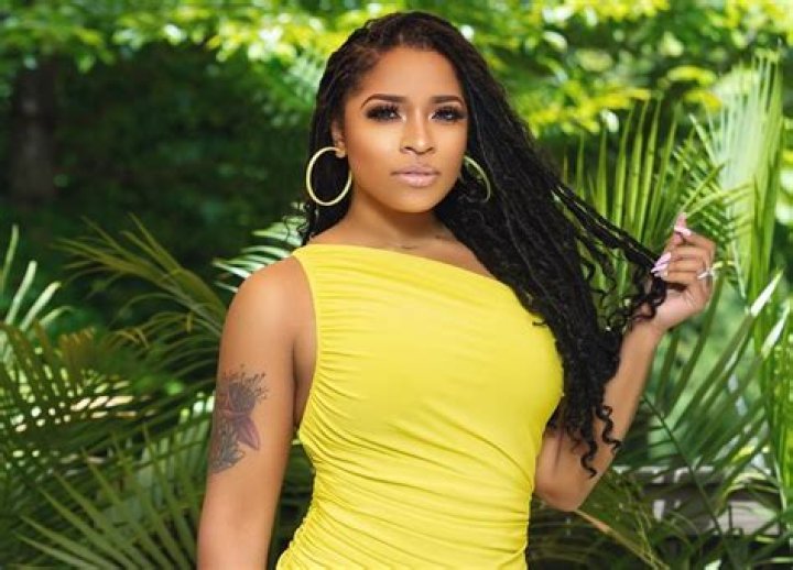 Toya Johnson Is Working Out Like Crazy And Fans Are In Love With Her Snatched Waist