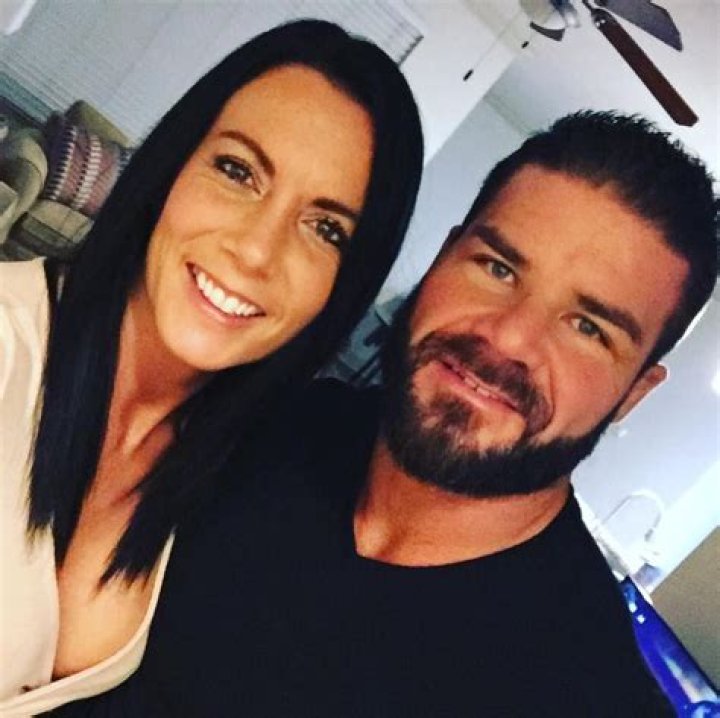 Tracy Roode Age, Wikipedia, Biography, Children, Salary, Net Worth, Parents.