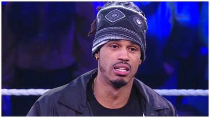 What happened to Wes Lee?