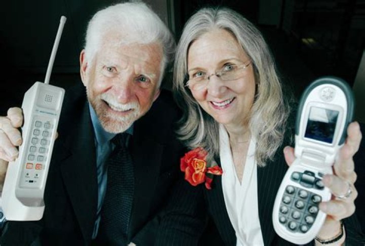 Where Is Martin Cooper Wife Arlene Harris Now? Meet The Cell Phone’s Maker