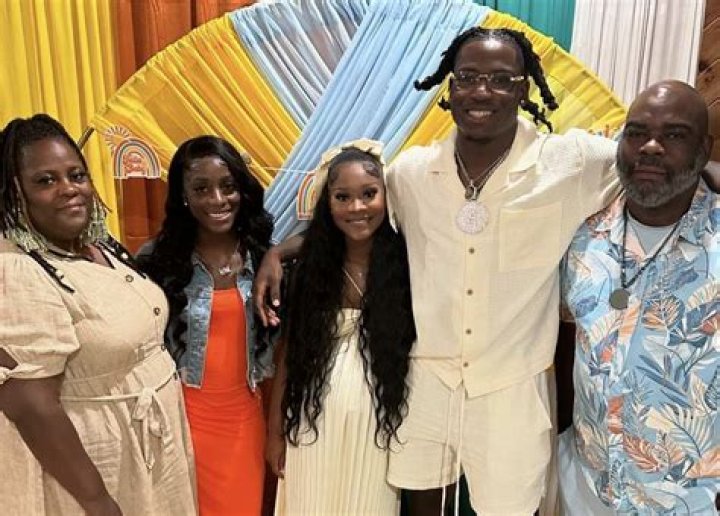 Who Are Jackie Young Parents? Father And Mother Names