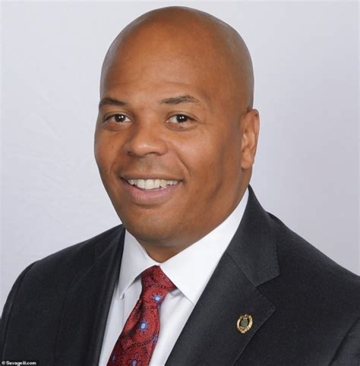 Who is Chris Psaila, suing Erika Jayne, Secret Service agents for allegedly extorting money?