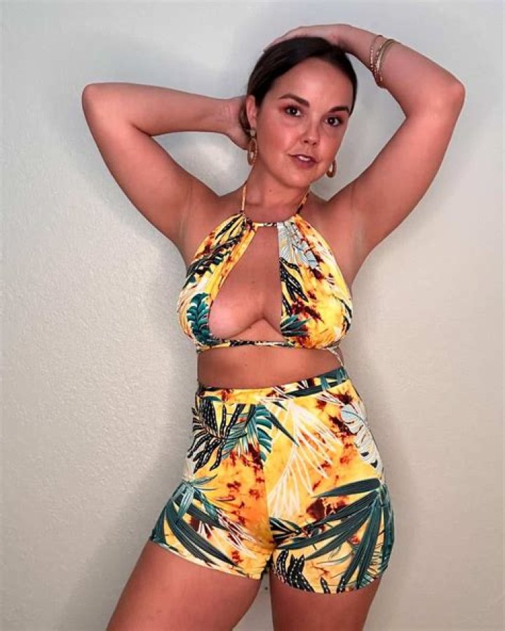 Who is Dillion Harper Height, Weight, Net Worth, Age, Birthday, Wikipedia, Who, Nationality, Biography