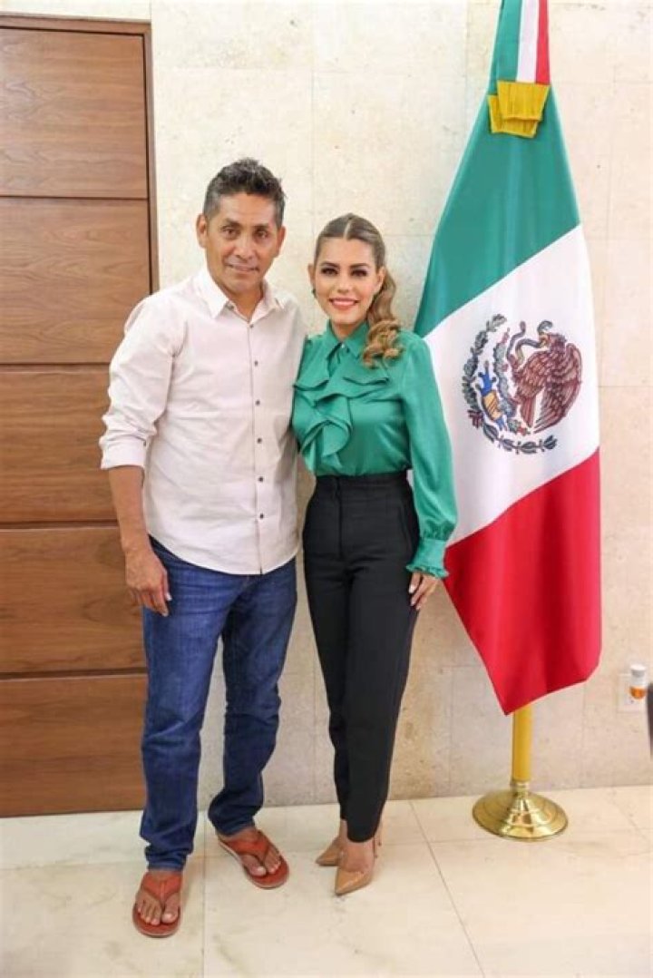 Who Is Guadalupe Pineda Esposo Antonio Lozano Gracia? Wikipedia Children & Net Worth Explored