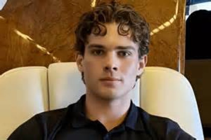 Who Is Leavexomarymalone On TikTok? Model Whose Real Name Is Mary Magdalene Is Viral