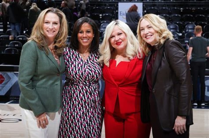 Who Is Marty Smith Wife Nancy Sauer? ESPN Reporter Height And Salary