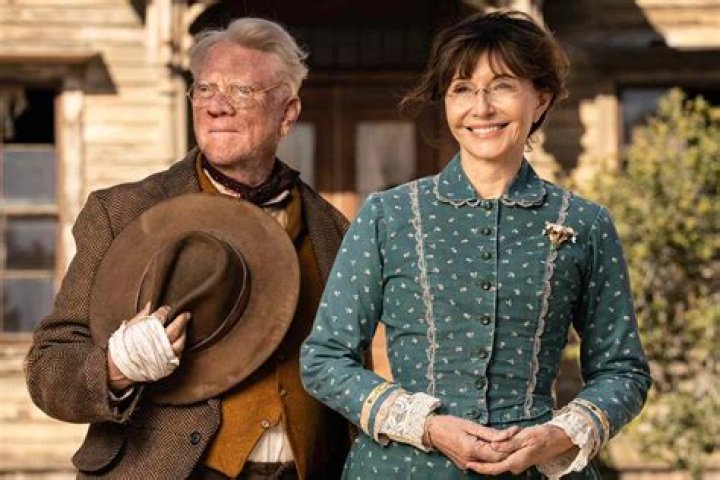 Who is Mary Steenburgen’s ex-husband Malcolm McDowell?