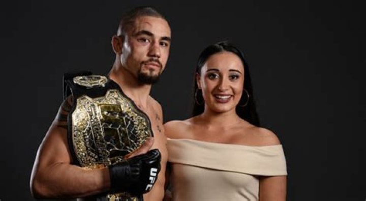 Who Is Sofia Whittaker? Meet Robert Whittaker wife On Instagram