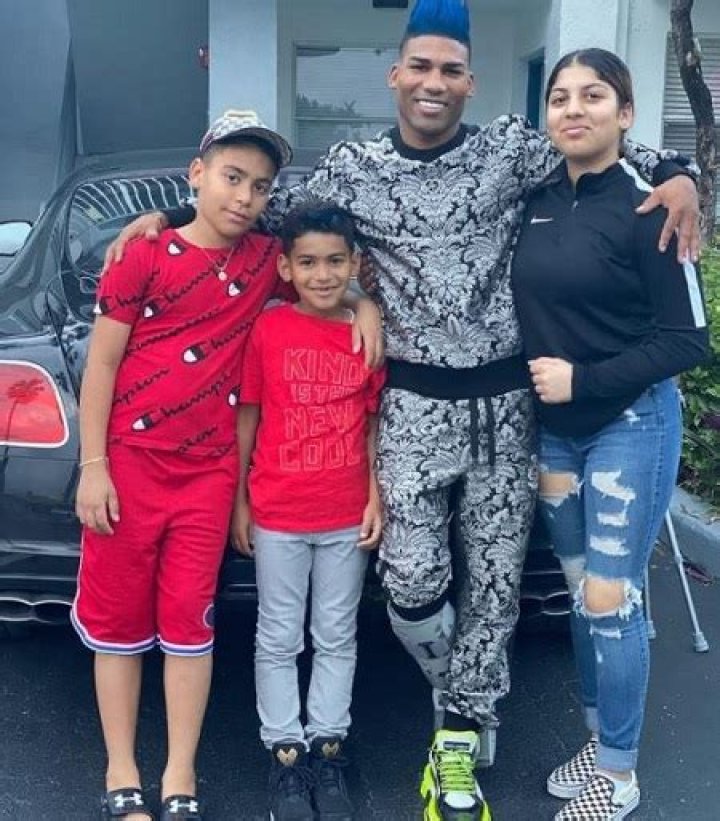 Who Is Yuriorkis Gamboa Wife Dunia Francisco? Meet The Couple On Instagram