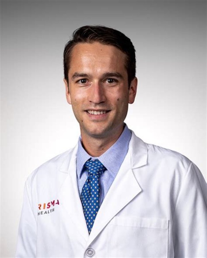 Dr. William Manning Jr., MD – Hyannis, MA