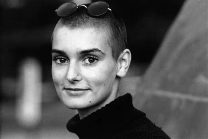 Young Sinead O’Connor with hair