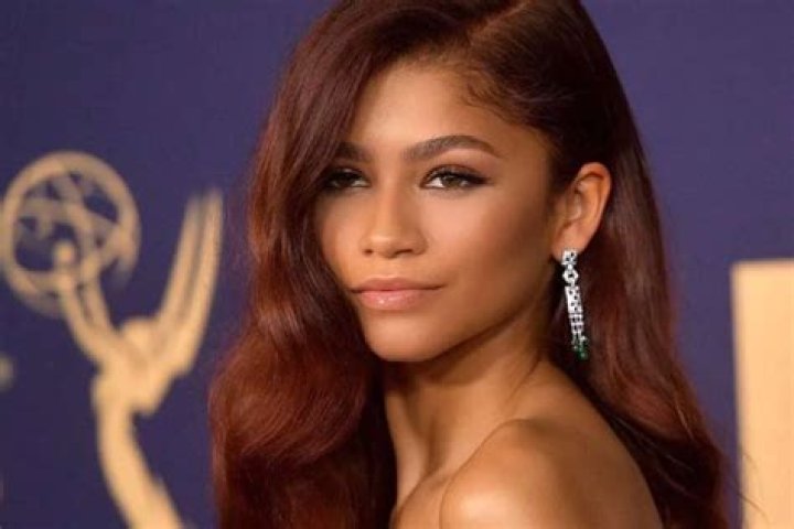 Zendaya Reveals The Reason For Her Emerald Green Dress — Rihanna Might Like Her Possible Next Move